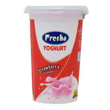 YOGHURT FRESHA STRAWBERRY 500ML CUP
